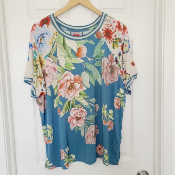 Johnny Was Romano Raglan Tee Size XL - Picture 2 of 6